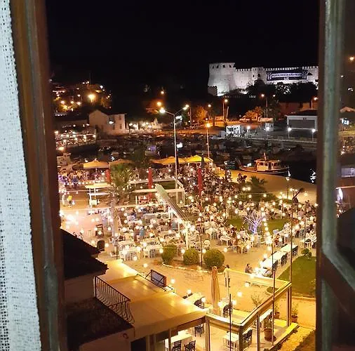 Bozcaada Lara Butik 3*